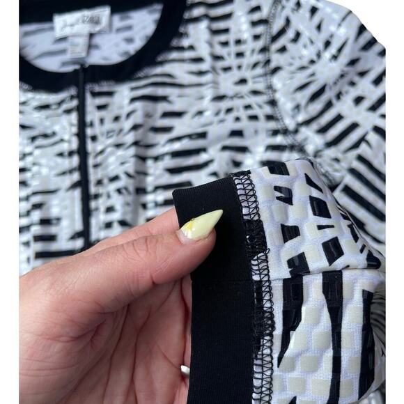Joseph Ribkoff Full Zip Vinyl Shimmer Striped Floral Jacket Black White Size 12 - Picture 9 of 15
